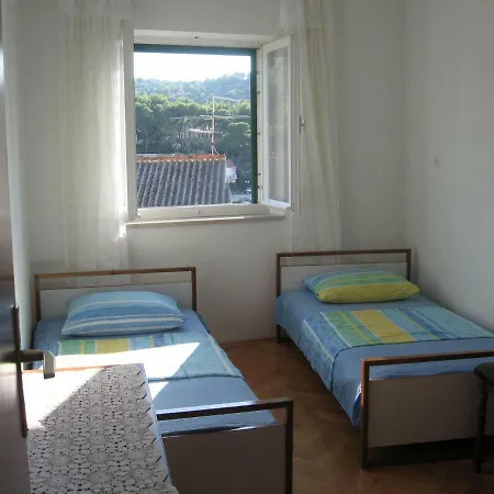 Pero - Free Wifi And Air Con Apartment