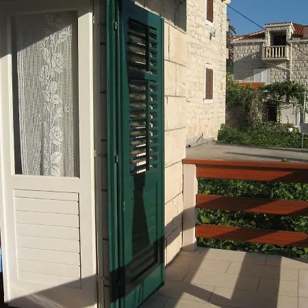 Pero - Free Wifi And Air Con Apartment